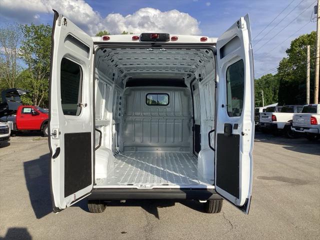 2026 Ram ProMaster 2500 Cargo Van Tradesman High Roof 159" WB w/Pass Seat