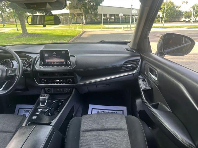 2024 Nissan Rogue SV FWD