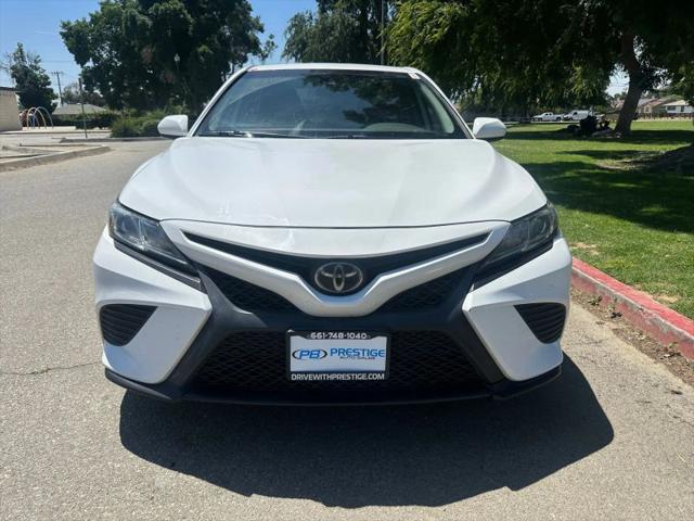 2020 Toyota Camry SE