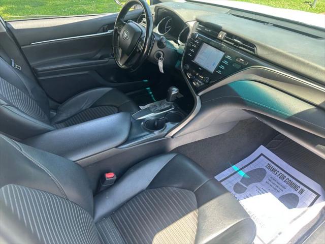 2020 Toyota Camry SE