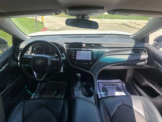 2020 Toyota Camry SE