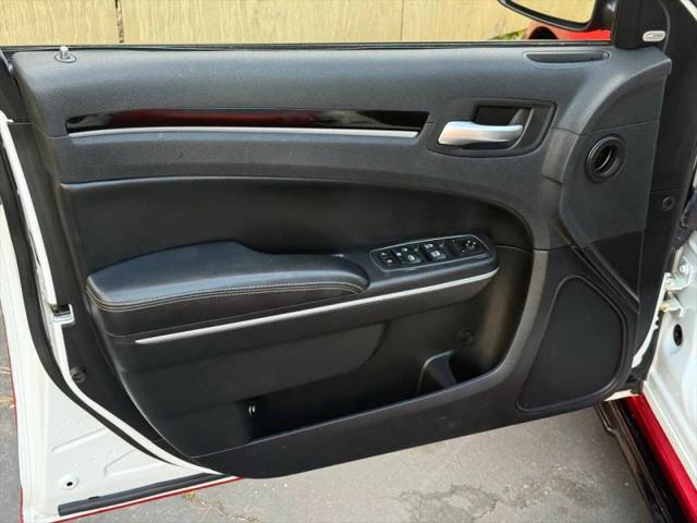2019 Chrysler 300 300S