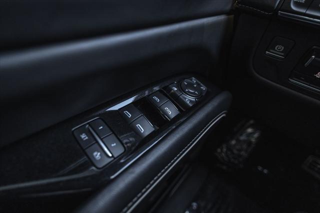 2024 Cadillac Escalade 4WD V-Series