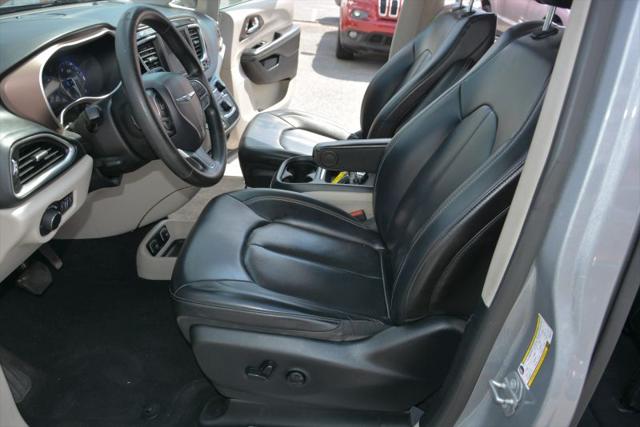 2021 Chrysler Voyager LXI