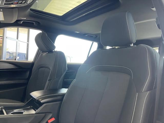 2026 Jeep Grand Cherokee L Altitude 4x4