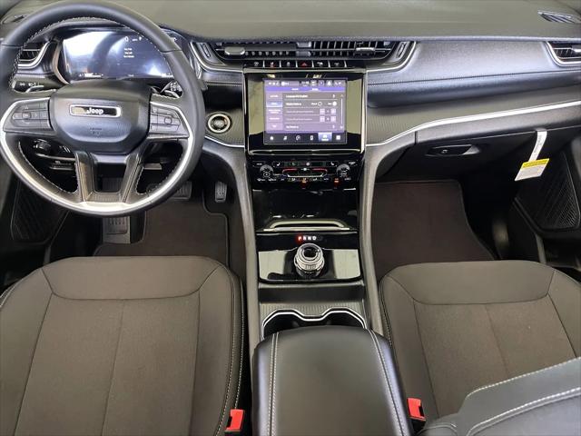 2026 Jeep Grand Cherokee L Altitude 4x4
