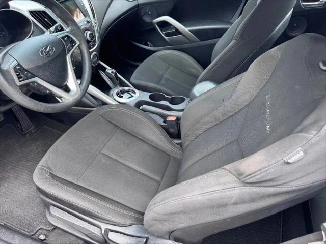 2016 Hyundai Veloster Base