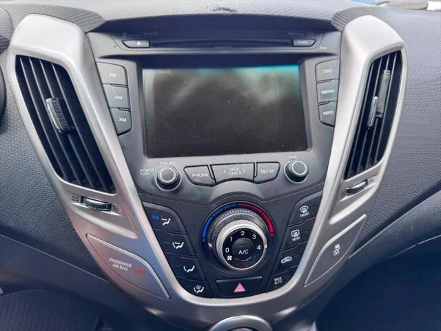 2016 Hyundai Veloster Base