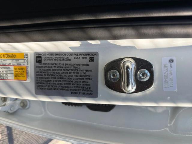 2025 GMC Sierra 2500HD 4WD Crew Cab Standard Bed Pro