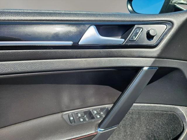 2017 Volkswagen Golf GTI S 4-Door
