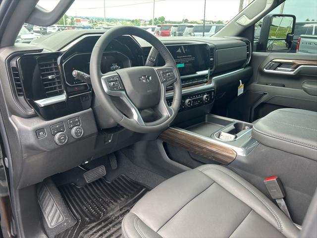 2026 Chevrolet Silverado 2500HD Crew Cab, Standard Bed, LT, 4WD