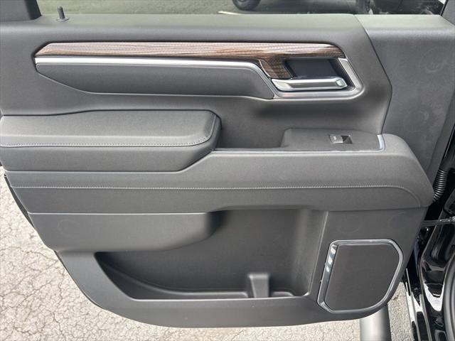 2026 Chevrolet Silverado 2500HD Crew Cab, Standard Bed, LT, 4WD