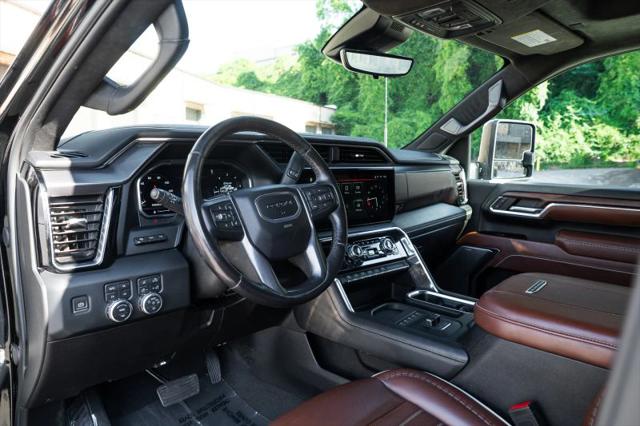 2024 GMC Sierra 3500HD 4WD Crew Cab Long Bed Denali Ultimate