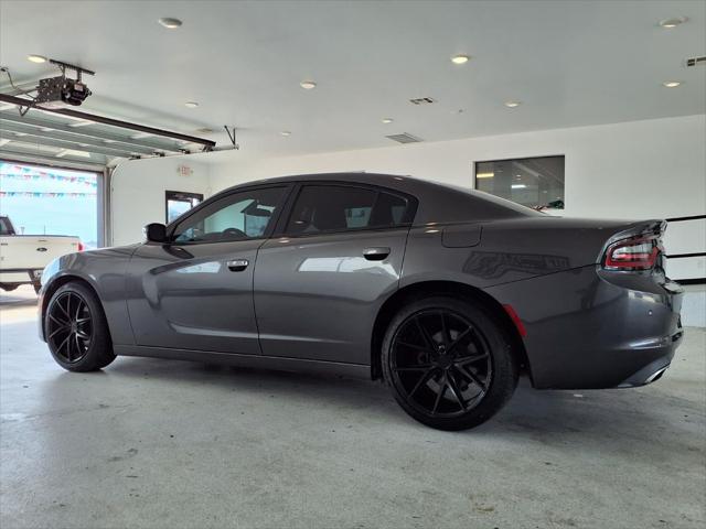 2019 Dodge Charger SXT RWD