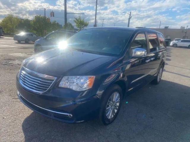 2015 Chrysler Town & Country Touring-L for sale in Lapeer, MI