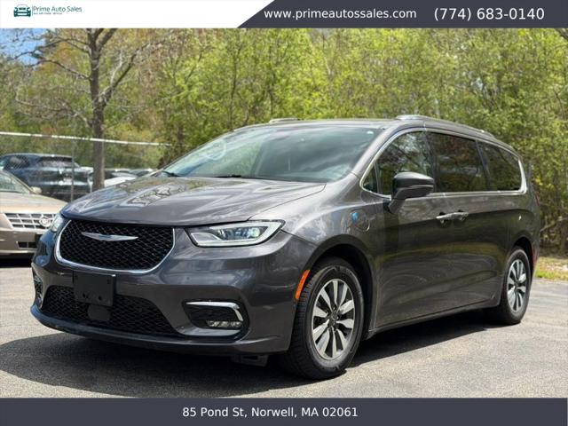 2021 Chrysler Pacifica Hybrid Touring L
