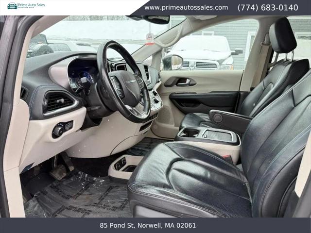 2021 Chrysler Pacifica Hybrid Touring L