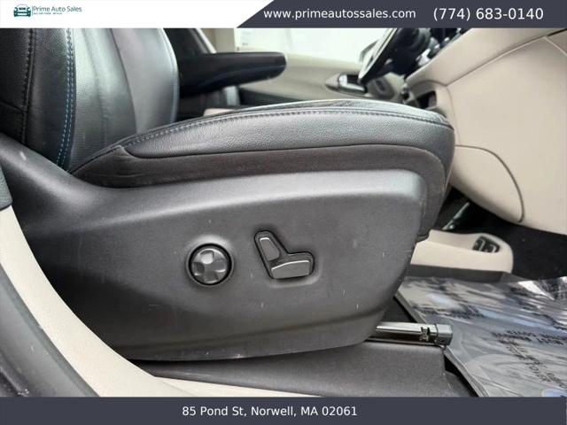 2021 Chrysler Pacifica Hybrid Touring L