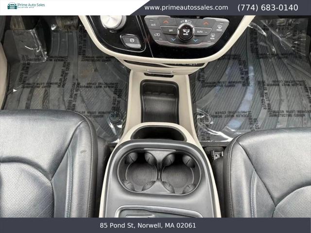 2021 Chrysler Pacifica Hybrid Touring L