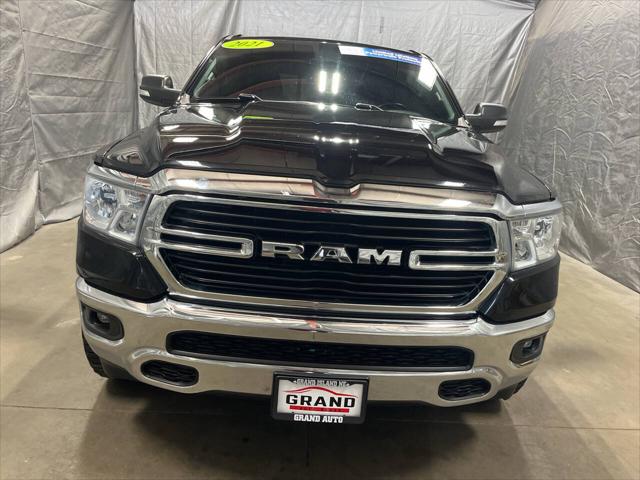 2021 Ram 1500 Big Horn Crew Cab 4x4 5'7" Box
