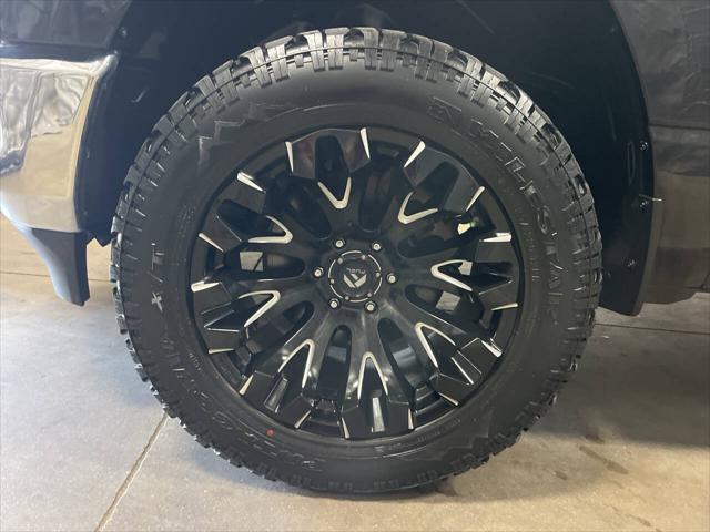 2021 Ram 1500 Big Horn Crew Cab 4x4 5'7" Box