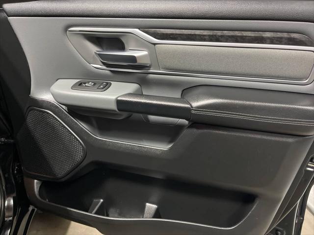 2021 Ram 1500 Big Horn Crew Cab 4x4 5'7" Box