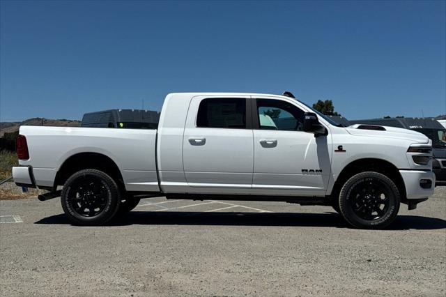 2026 Ram 3500 Laramie Mega Cab 4x4 64 Box