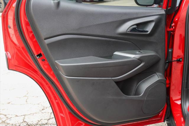 2026 Chevrolet Trax FWD LT
