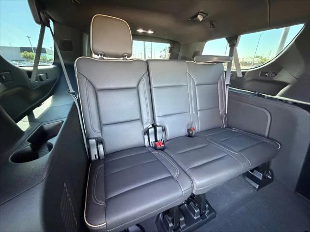 2024 GMC Yukon XL 4WD SLT