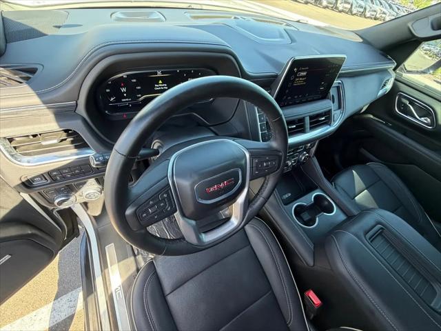 2024 GMC Yukon XL 4WD SLT