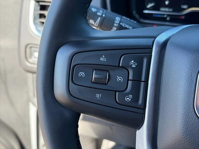 2024 GMC Yukon XL 4WD SLT