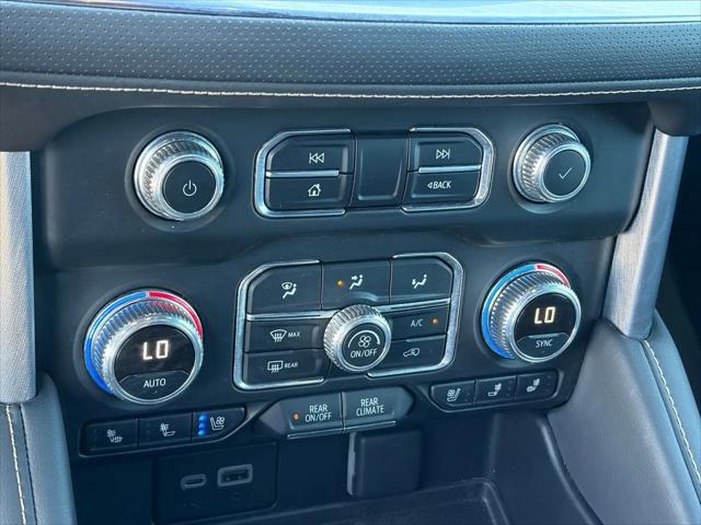 2024 GMC Yukon XL 4WD SLT