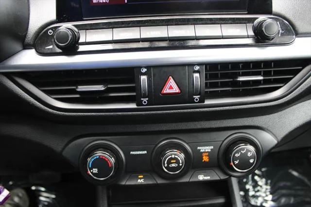 2022 Kia Forte LXS