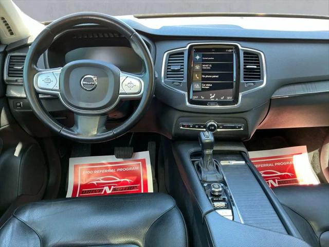 2020 Volvo XC90 T6 Momentum 6 Passenger