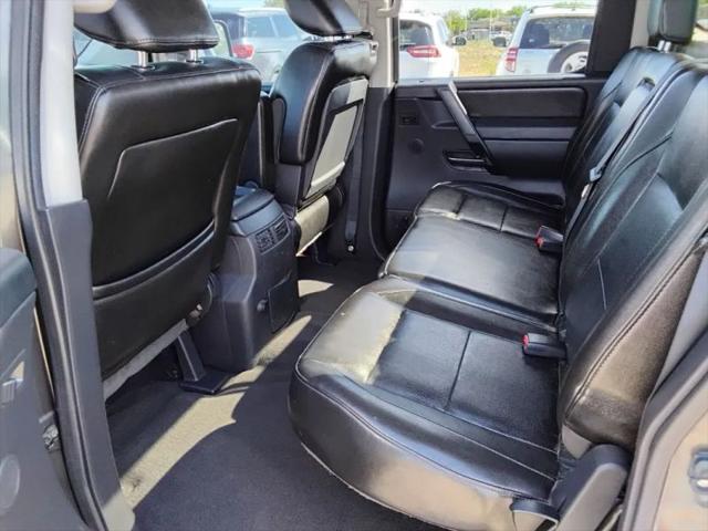 2010 Nissan Titan LE