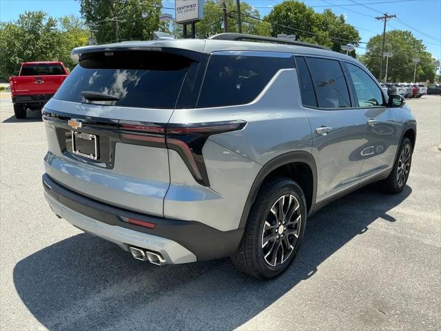 2026 Chevrolet Traverse FWD LT