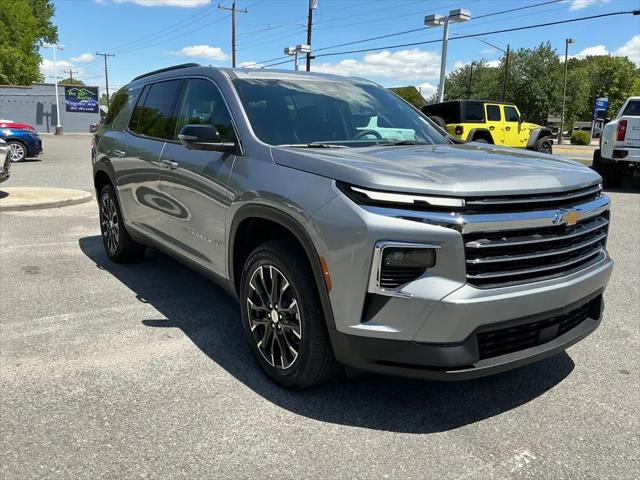 2026 Chevrolet Traverse FWD LT