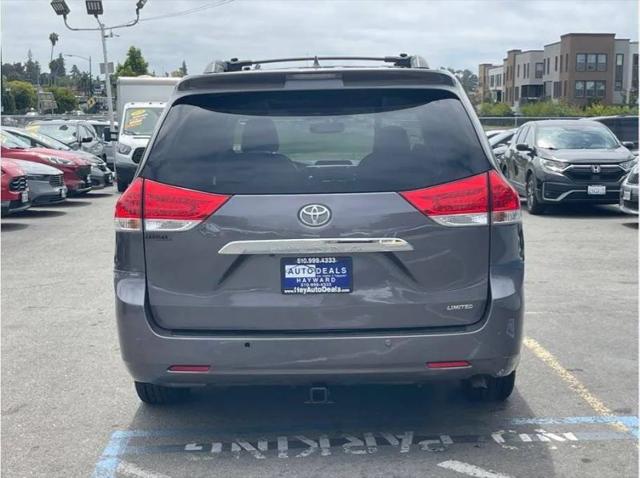 2014 Toyota Sienna Limited V6 7 Passenger