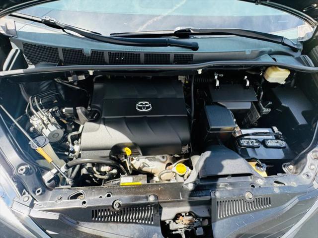 2014 Toyota Sienna LE V6 7 Passenger Mobility