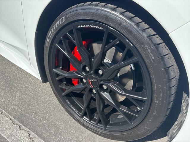 2023 Chevrolet Corvette Stingray RWD Coupe 2LT