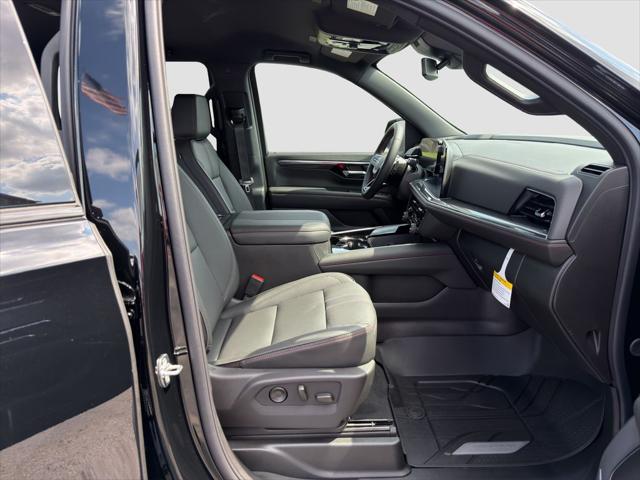 2026 Chevrolet Suburban RST, 4WD
