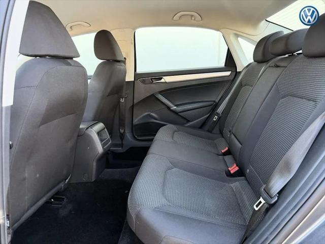 2018 Volkswagen Passat 2.0T S