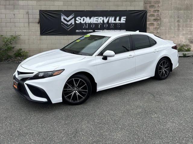 2022 Toyota Camry SE Hybrid for sale in Somerville, MA
