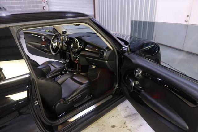 2017 MINI Hardtop Cooper S