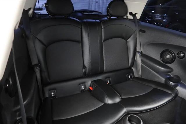 2017 MINI Hardtop Cooper S