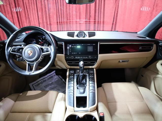 2019 Porsche Macan Macan