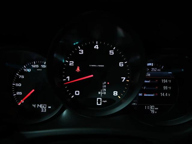 2019 Porsche Macan Macan