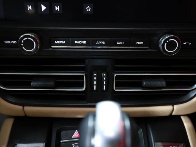 2019 Porsche Macan Macan