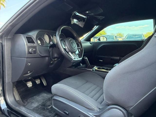 2014 Dodge Challenger SRT8 Core