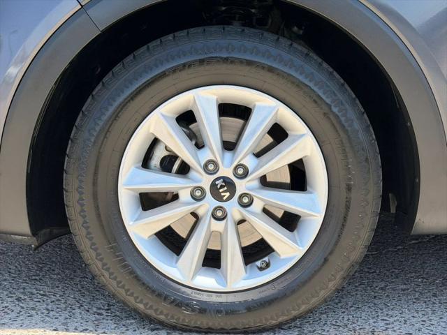 2019 Kia Sorento 3.3L LX